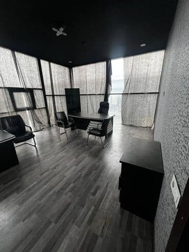 киоск в аренду: Binəqədi rayonu,Biləcəri qəsəbəsi,4 yolda,avtoservisin içində 2 — 7