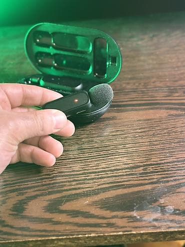 Barter var IPhone üçün simsiz lavalier mikrofon dəsti - Qutu