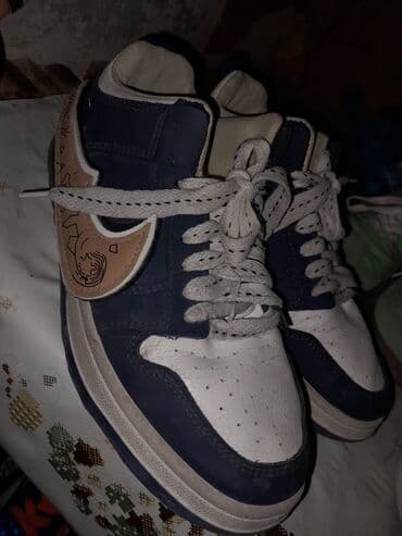 adidas qaçış üçün qadın krossovkaları: Məhsul: 2 cüt idman ayaqqabısı dəsti 1) Göy-ağ rəngli krossovkalar - — 3