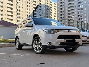 Avtomobil satışı: Mitsubishi Outlander: 2.4 l | 2015 il 153000 km Krossover — 5