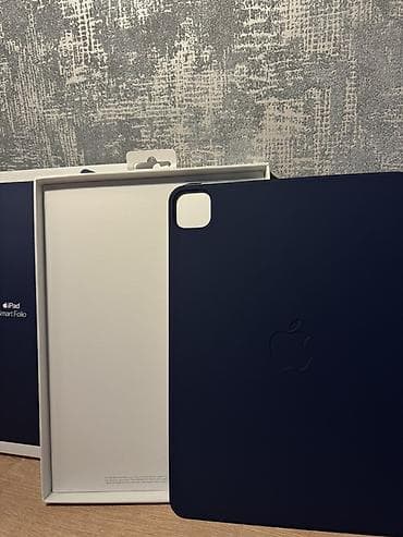 Modemlər və şəbəkə avadanlıqları: Apple iPad Smart Folio – Navy rəng
Yeni — 4