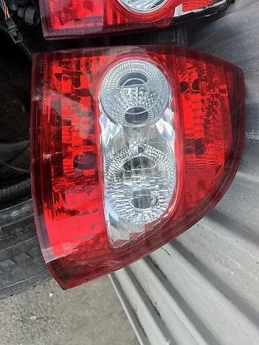 e36 stop: Sol tərəf-15 azn Sağ tərəf -30 idealdı yeni qoyulmuş stoplardı rəngi — 2
