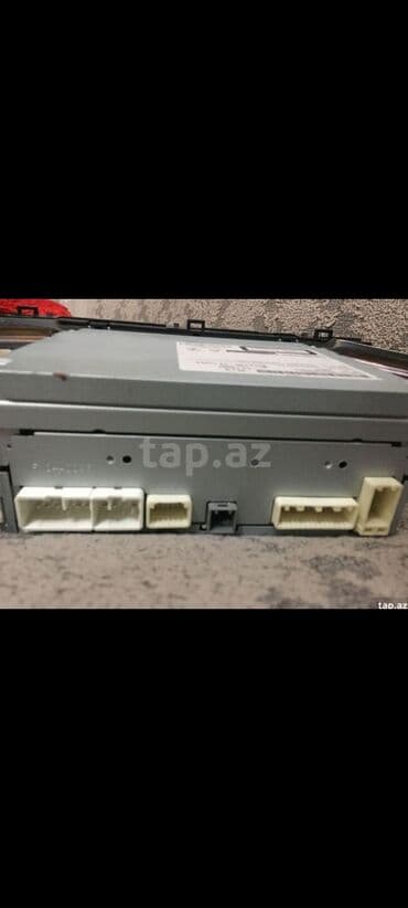 GPS naviqatorlar: Maqnitofonlar — 4