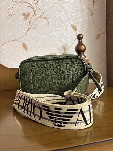 Ювелирные изделия: Сумка на плечо, Emporio Armani — 2