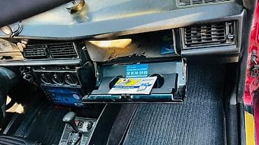 teker satsi: Mercedes-Benz 190 (W201): 2 l | 1989 il Sedan — 9