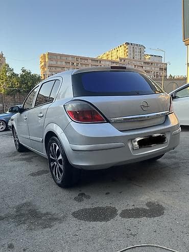 06 maşin: Opel Astra: 1.3 l | 2007 il 280000 km Hetçbek — 2