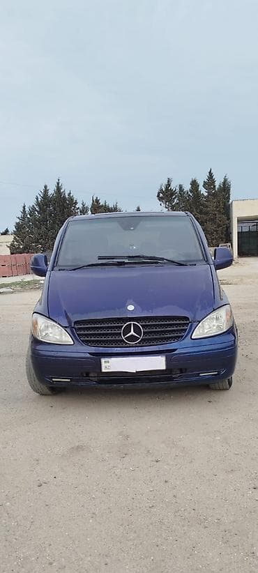 Mercedes-Benz Vito minivan - Geniş və funksional kuzov, tünd mavi
