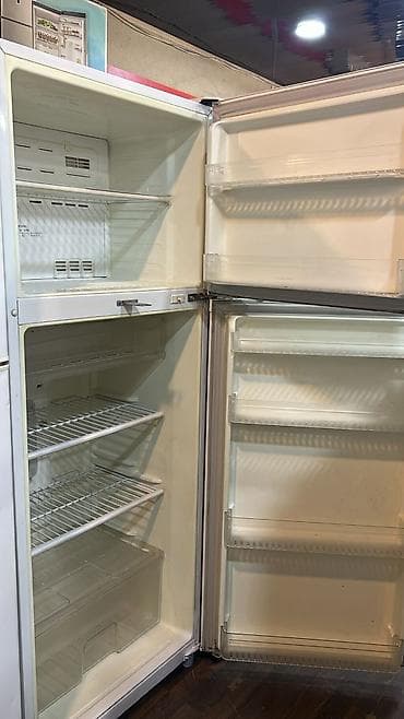 Mətbəx texnikası: 2 qapılı LG Soyuducu Satılır, rəng - Ağ — 2