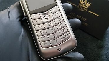 telfon satşi: Vertu Constellation, 4 GB, rəng - Boz, Zəmanət, Düyməli, İki sim kartlı — 2