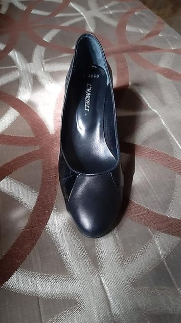 bej qadın ayaqqabıları: Qadın klassik tuflisi - Brend: Emarseli (iç astarda “EMARSELİ 2030” — 2