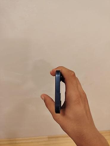 philips xenium x700: IPhone 12, 64 GB, Göy — 7