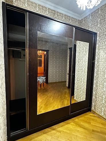 ucuz şifanerlər: İşlənmiş, 2 qapılı, Güzgülü, Qəhvəyi, Kupe, Düz dolab — 3