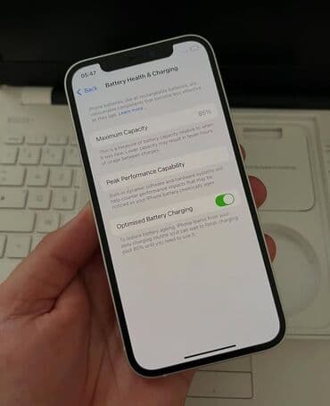 saat kamera: IPhone 12, Ağ, Face ID — 3