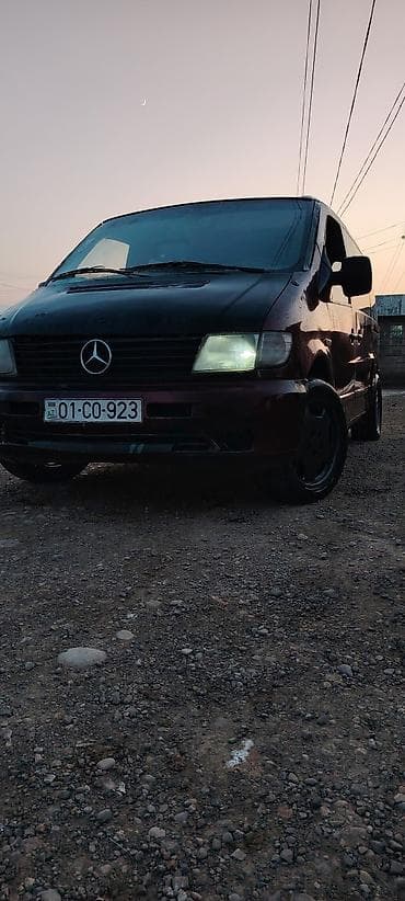 07 sekilleri peredok: Mercedes-Benz Vito mikroavtobus - Kuzov: tünd qırmızı/bordo rəng — 2