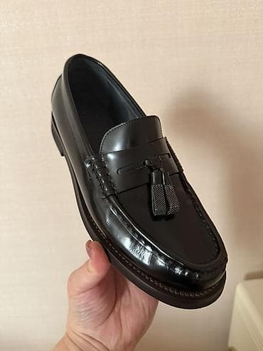 deri plas: Qara rəngli kişi loaferləri – kələfli tassel (saçaq) detallı klassik — 2