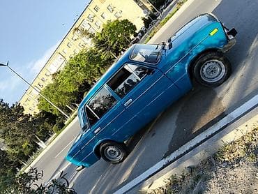 teker cixardan: Avtomobil: Klassik sedana bənzər Lada/VAZ ailəsi (2106 tipinə yaxın) — 2
