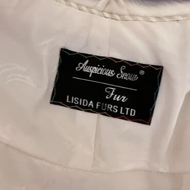 kürkler: Naketka temiz mex. cemi toyda 1 defe geyinilib. 400 manat. ciddi almaq — 3