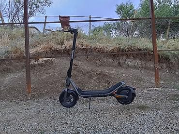 surron bike: Elektrik skuter – şəhər və yüngül off-road üçün rahat nəqliyyat - — 7