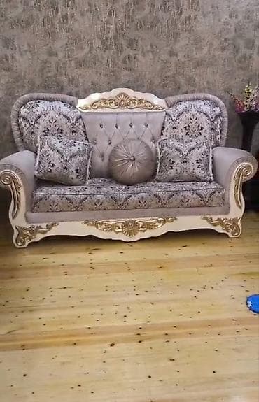 gaming masa: Divan — 2