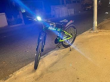 yeseved: Elektrik velosipedi – dağ/şosse hibrid tipli, yaşıl-qara rəng sxemi — 5