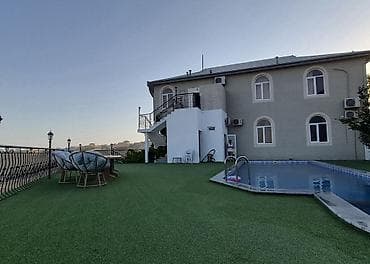günəşli: Kirayə günlük Villa – şəxsi geniş həyətyanı sahə və hovuz - Üç — 2