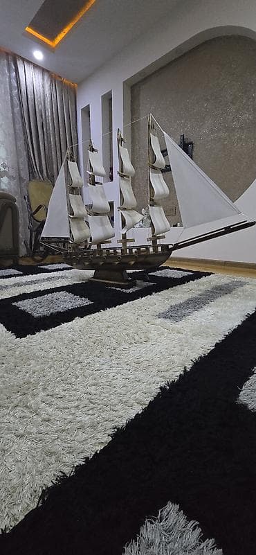 Böyük ölçülü dekorativ yelkənli gəmi maketi - Material: taxta karkas lalafo.az -da Böyük ölçülü dekorativ yelkənli gəmi maketi - Material: taxta karkas