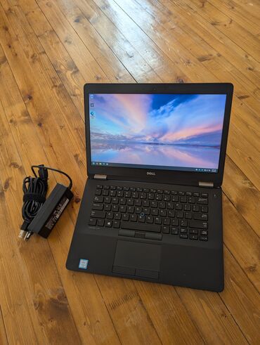 islenmis notebook satisi: Б/у Dell Latitude, 14 ", Intel Core i5, 256 ГБ — 1