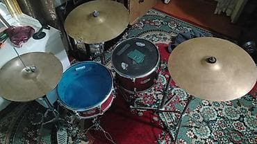 Tar: Zərb alətləri dəsti – baraban və zillər komplekti - Komplekt: 1 snare — 2