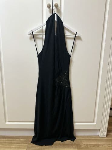 Qara axşam geyimi – uzun, zərif model - Rəng: klassik qara - Kəsim — 5