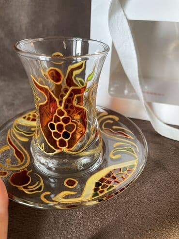 Qab-qacaq dəstləri və servizlər: Armudu stəkanlar, 1 əd — 1