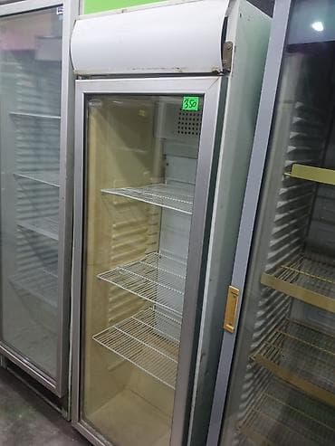 Vitrin tipli tək qapılı soyuducu - Şüşə qapılı, vitrin formatında –