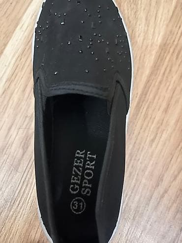 sapaçkilər: Sapaçki 27 razmer / dıgeri ise 31 razmerdir ıkısı bırge 7 azn — 3