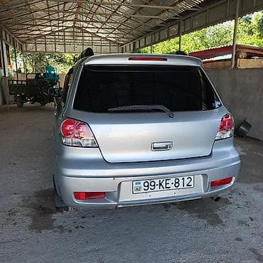 mercedes vito 2001: Mitsubishi Outlander: 2.4 l | 2002 il 315594 km Krossover — 9