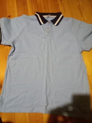 Köynəklər: Mavi rengde mektebli koyneyi rengi orda aciq dusun amma bir az tundu — 2