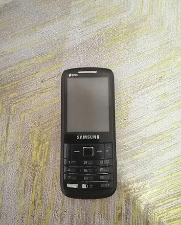 Samsung 8 GB, rəng - Qara, Düyməli