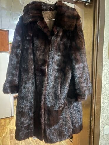 hicab geyimler: Tünd qəhvəyi rəngdə uzun xəz palto - Material: təbii xəz (vizual — 1