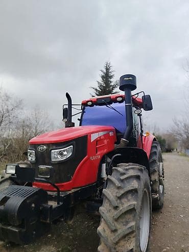 5 ulduz disk: Salam traktor çox təzə vəziyətdədir 2023 dür cəmi 1880 saat işləyib 31 — 2