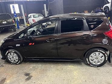 Автозапчасти: Nissan Note, qəhvəyi rəngli şəhər hetçbeki - Kuzov: 5 qapılı, kompakt — 2