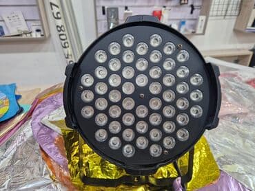 Toyota: Məhsul: LED PAR səhnə proyektoru 2 eded Təsvir: - Geniş ön paneldə — 1