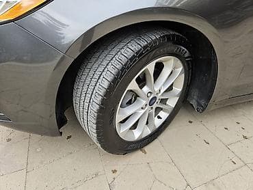 opel astra stopu: Ford Fusion: 1.5 l | 2019 il 89 km Sedan — 4