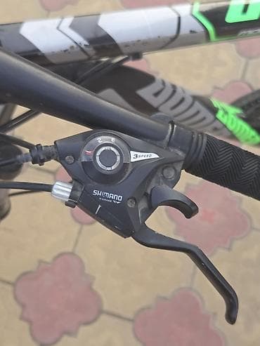 Dağ velosipedi — 29” təkər, Shimano ötürücülər - Çərçivə: yüngül — 6