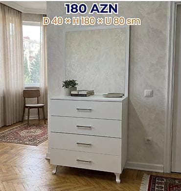 ev bitkisi: Ağ rəngli güzgülü komod - Qiymət: 180 AZN (şəkildə göstərilib) - — 1