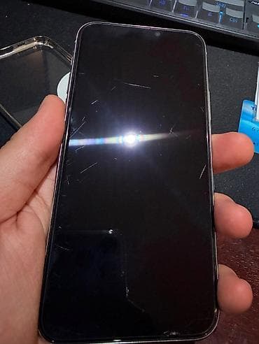 iphone 8s plus: IPhone 11 Pro, 256 GB, Gümüşü — 3