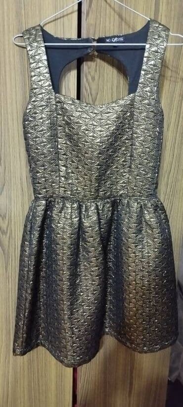 mərkəzi univermaq qizil: İdeal vəziyyətdə.1 dəfə qeyinilib — 1