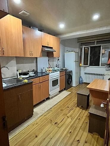 e suleymanov kucesi: Elmlər metrosuna 6 dəqiqəlik piyada məsafədə evə 1 nəfər qız otaq — 6
