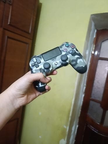 ps5 pro qiymet: Ps4 tam ideal vəziyyətdədi+iki dualsens +bütün şnurlar hamısı bu — 5
