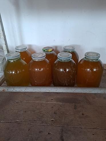 Alma sirkəsi və abqura Ev üsulu təbii hazırlanıb heç bir qatqısı