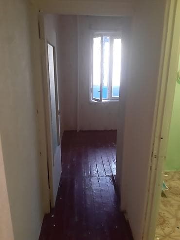 kirayə ev bina: 1 otaqlı mənzil – çoxişıqlı və səliqəli plan - Düz koridorlu giriş — 3