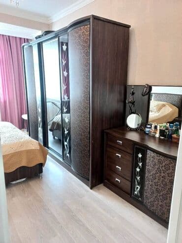 Bakı, 2 otaqlı, Köhnə tikili, m. Qara Qarayev, 65 kv. m — 5