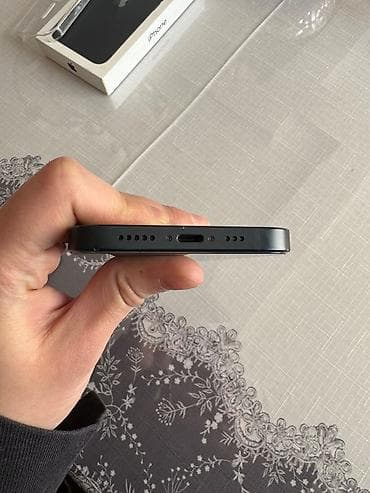 iphon xr: IPhone 13, 256 GB, Midnight, Face ID — 6